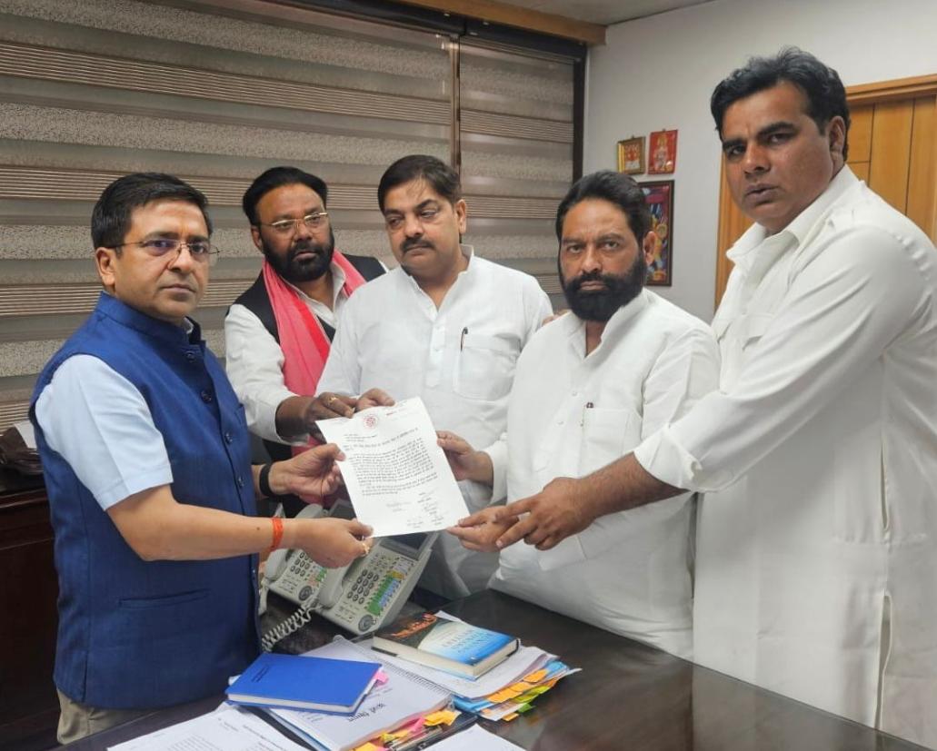  स्मार्ट मीटर की समस्याओं को लेकर सपा विधायक तस्लीम अहमद ने ऊर्जा विभाग उत्तर प्रदेश